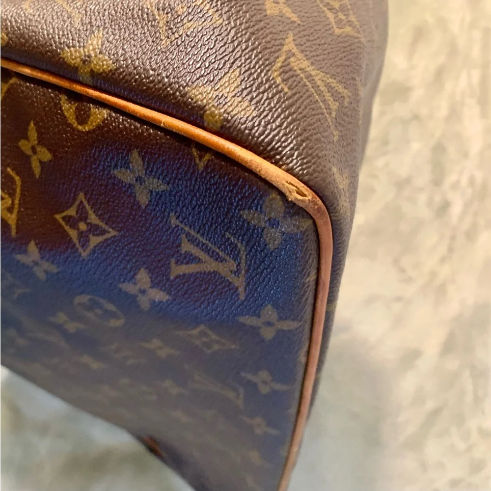 Louis Vuitton Batignolles Vertical Monogram Canvas Shoulder Tote